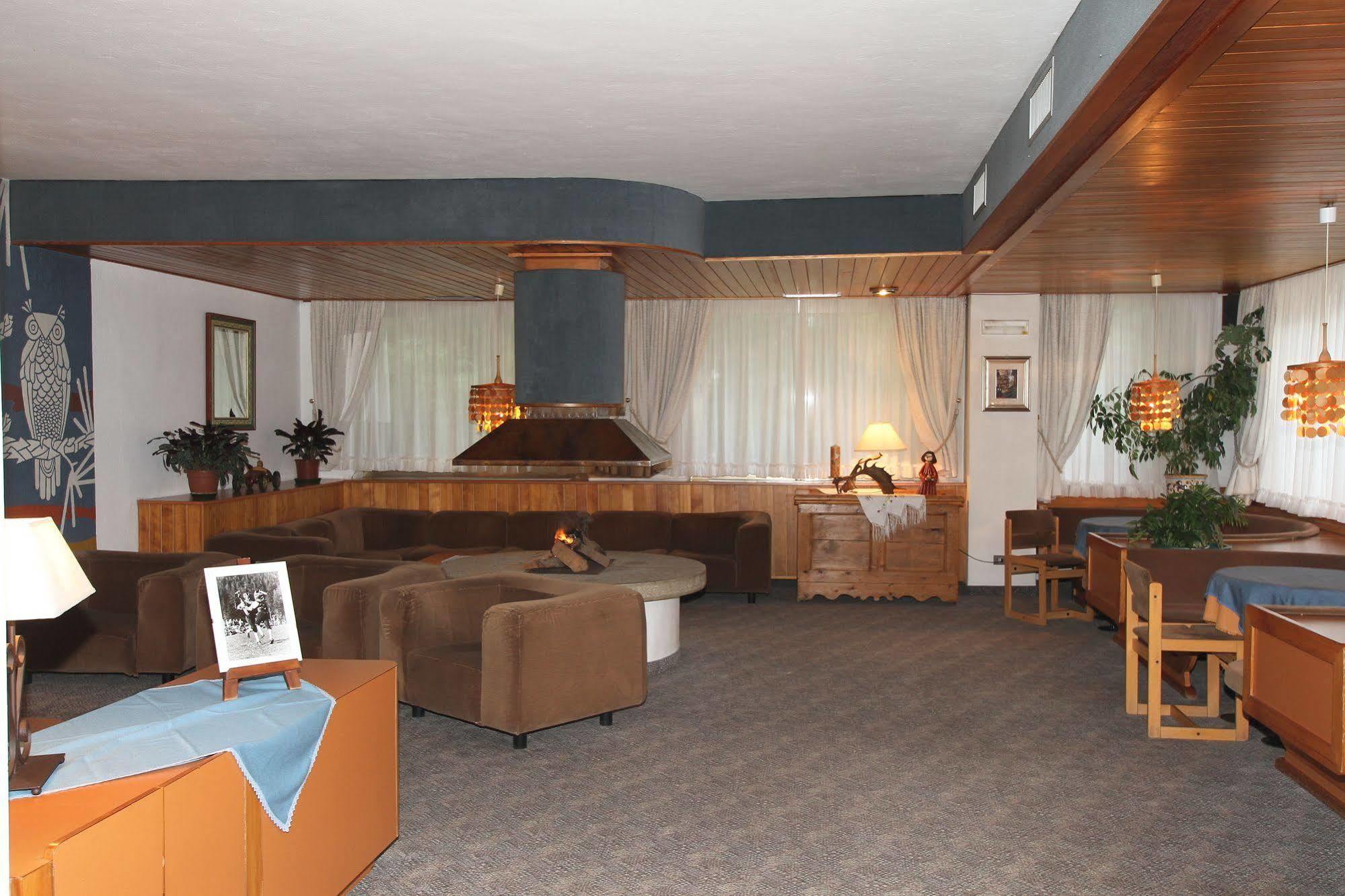Hotel Villa Rosa Campitello di Fassa Dış mekan fotoğraf
